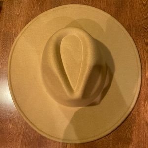 Tan Felt Hat